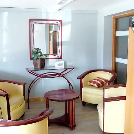 Logis La Rose Des Vents Volvic