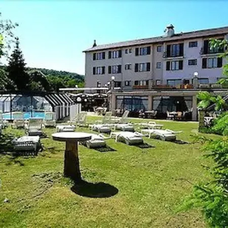 Logis La Rose Des Vents 3* Volvic