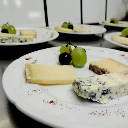 Logis La Rose Des Vents 3* Volvic