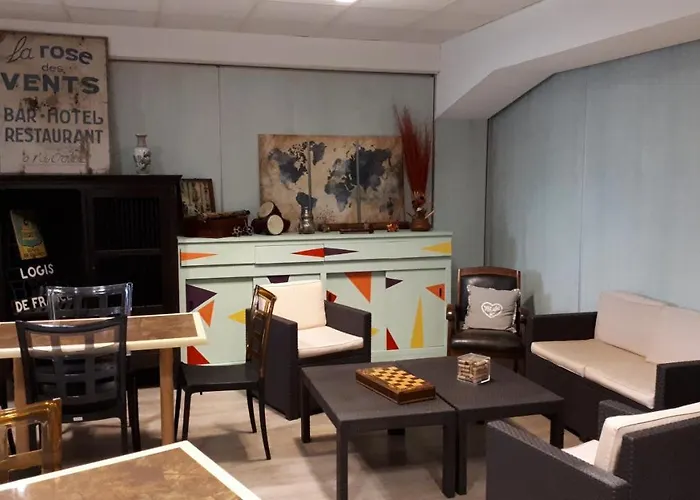 Logis La Rose Des Vents 3*