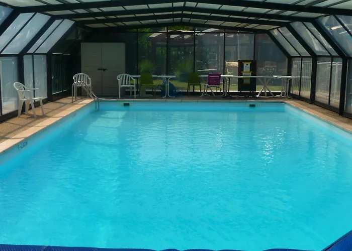 Отель Logis La Rose Des Vents 3*