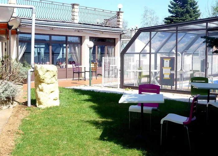 Отель Logis La Rose Des Vents 3*