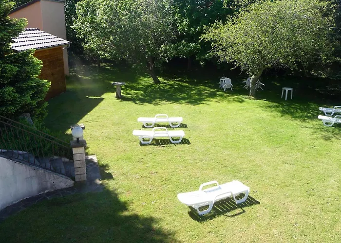 Отель Logis La Rose Des Vents 3*