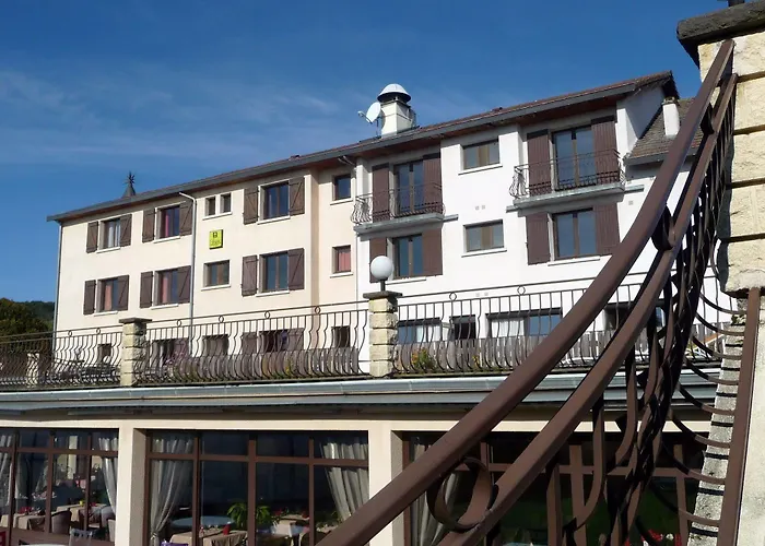 Отель Logis La Rose Des Vents 3*